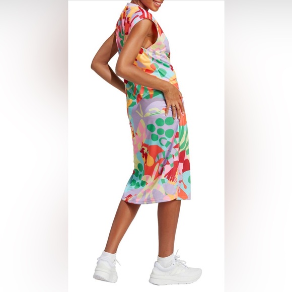 adidas
Farm Dress - Picture 2 of 6